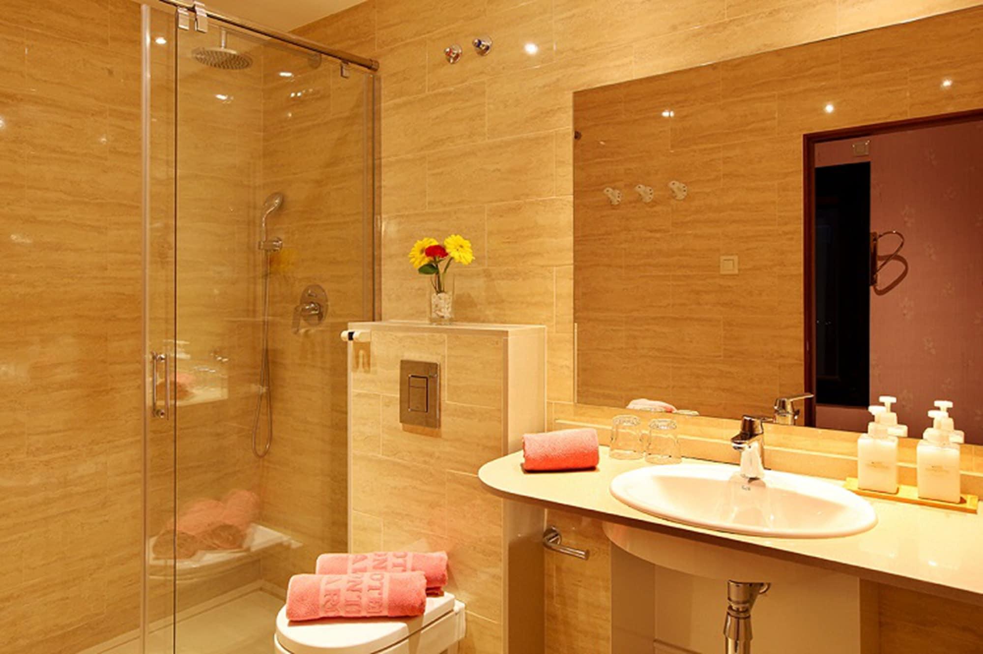 Hotell Continental 3*