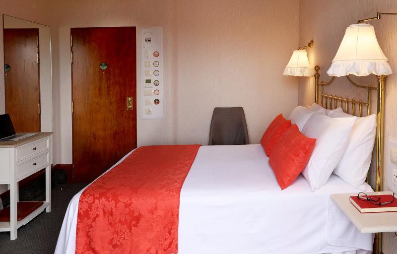 Continental Hotell 3*